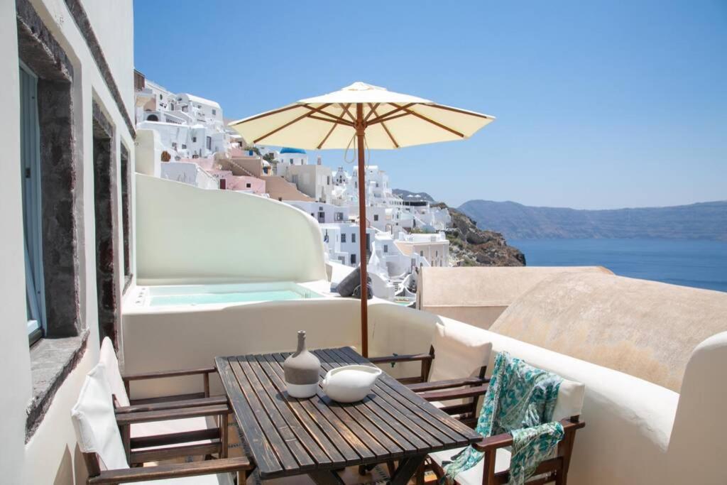 Dionyssos Cave House Villa Oia  Luaran gambar